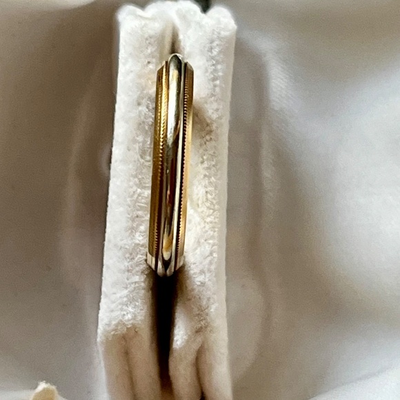 Milgrain Band Ring 14k / Size 6 - Picture 4 of 5